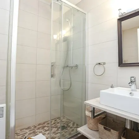 Immogroom - Duplex With Air Conditioner - 5 Min From The Beach - Suquet Cannes Extérieur photo